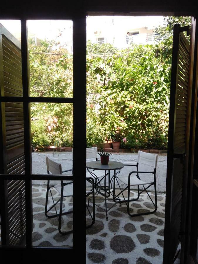 Brb Rooms Himare Exterior photo