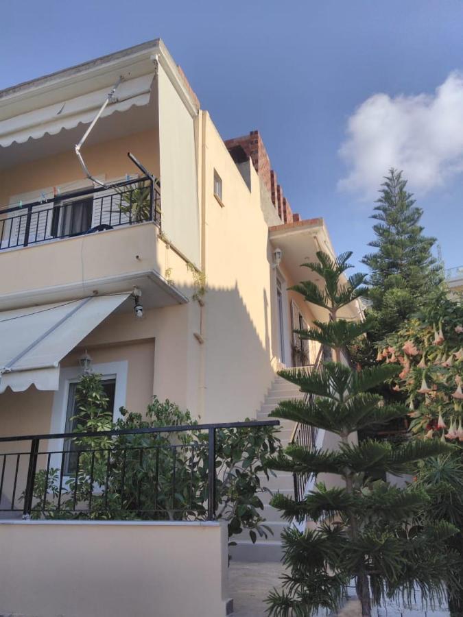 Brb Rooms Himare Exterior photo